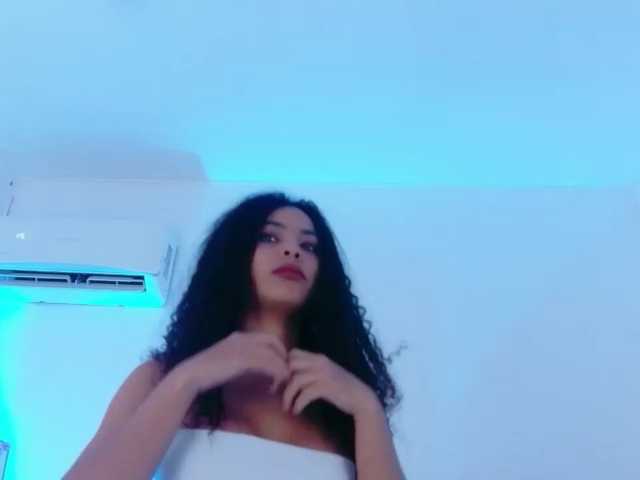 Hornysweetebony