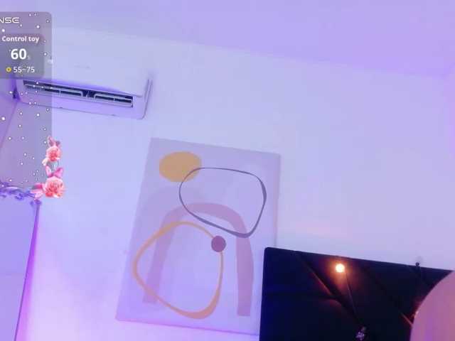 Hornysweetebony live cam on BongaCams