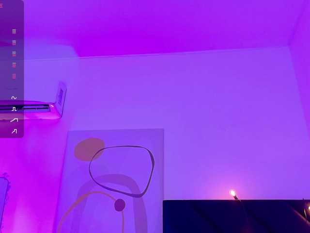 Hornysweetebony live cam on BongaCams
