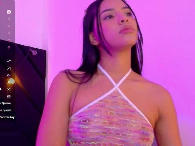 Hornysweetebony live cam on BongaCams