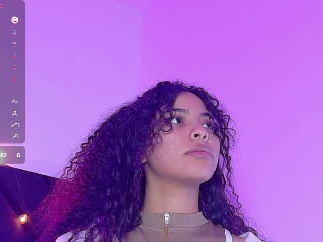 Hornysweetebony