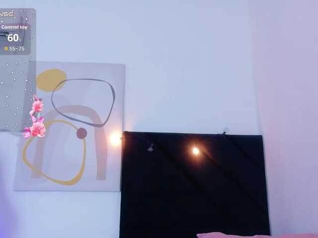 Hornysweetebony live cam on BongaCams
