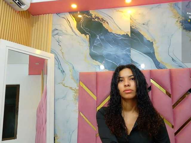 Hornysweetebony live cam on BongaCams