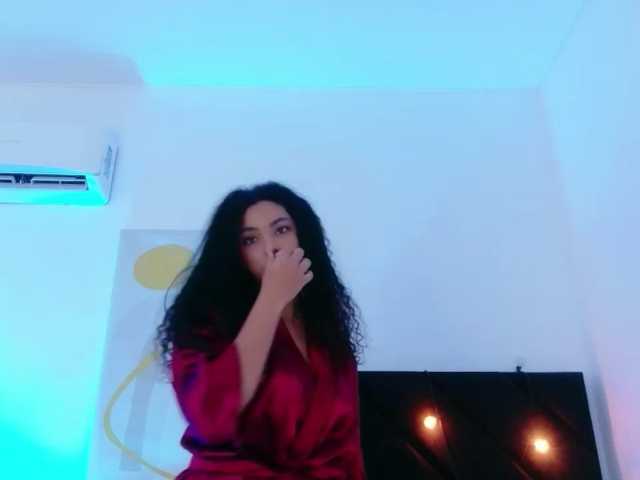 Hornysweetebony