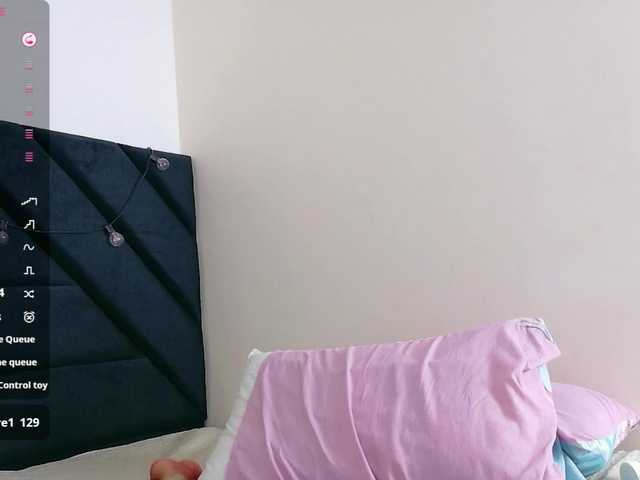Hornysweetebony live cam on BongaCams