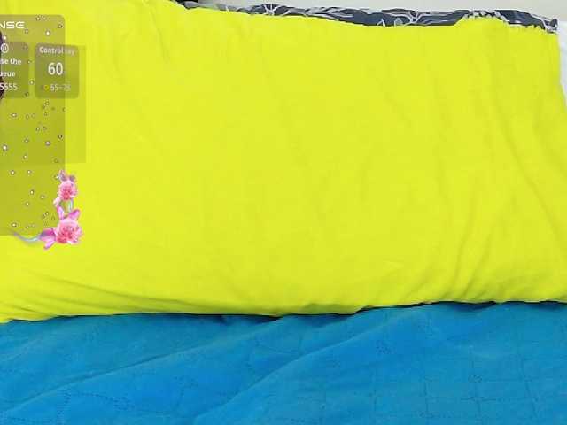 Hornysweetebony live cam on BongaCams