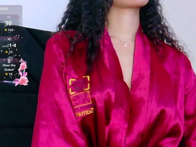 Hornysweetebony live cam on BongaCams