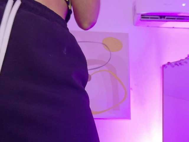 Hornysweetebony