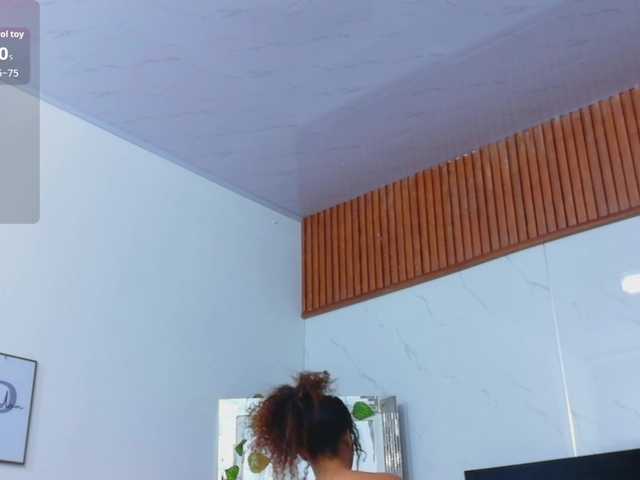 Hornysweetebony