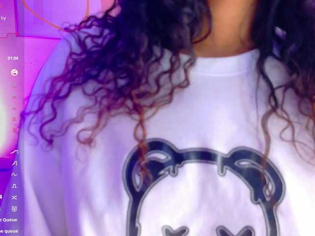 Hornysweetebony