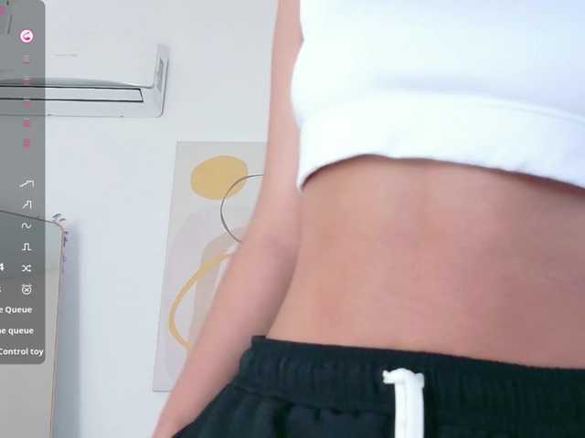 Hornysweetebony live cam on BongaCams