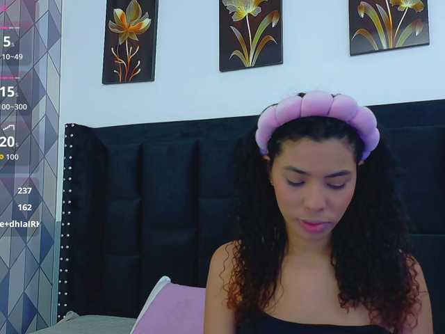 Hornysweetebony live webcam show