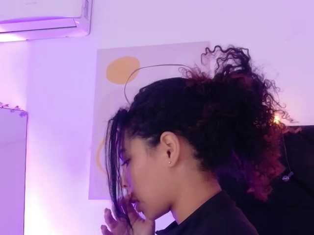 Hornysweetebony