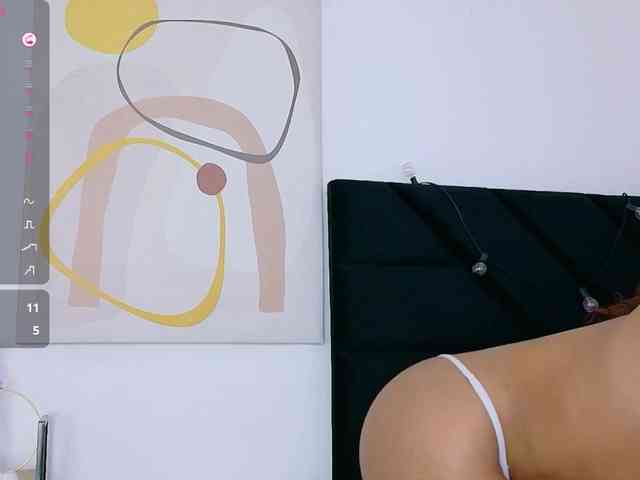 Hornysweetebony webcam