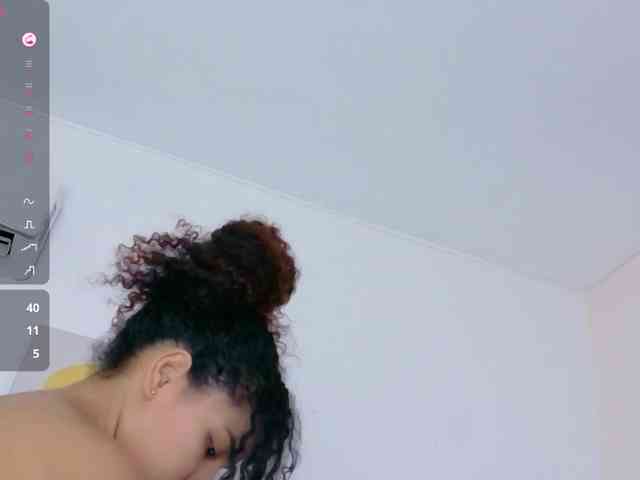 Hornysweetebony