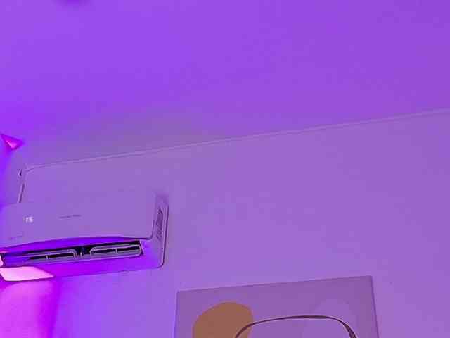 Hornysweetebony webcam