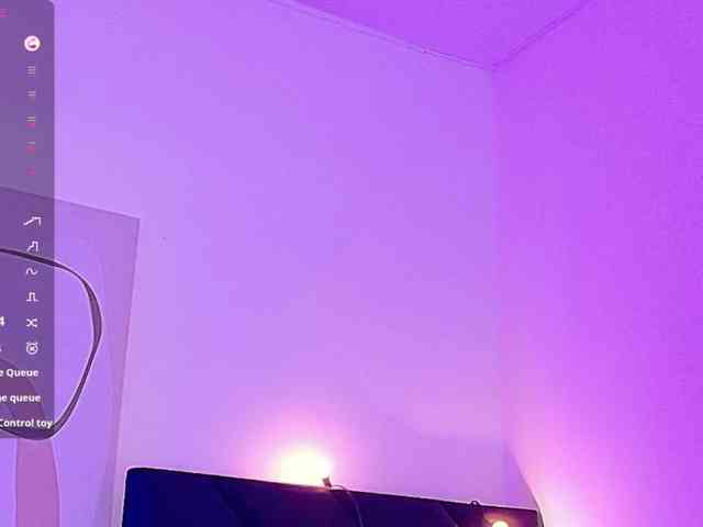 Hornysweetebony webcam
