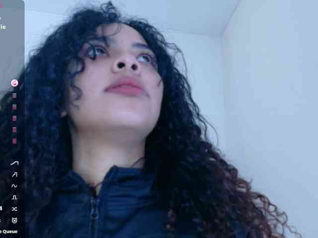 Hornysweetebony