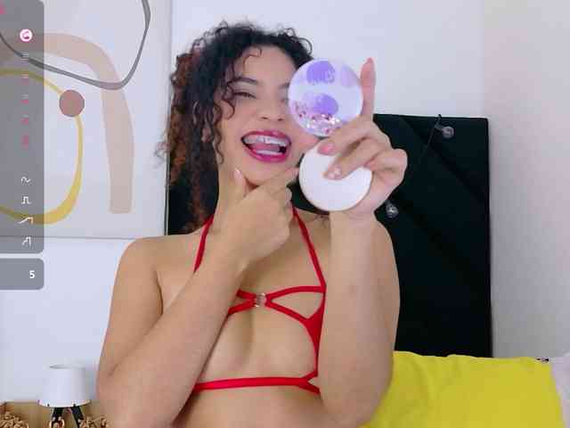 Hornysweetebony