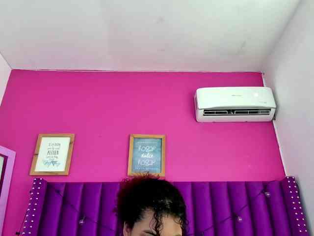 Hornysweetebony