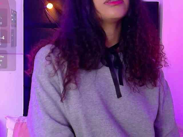 Hornysweetebony webcam