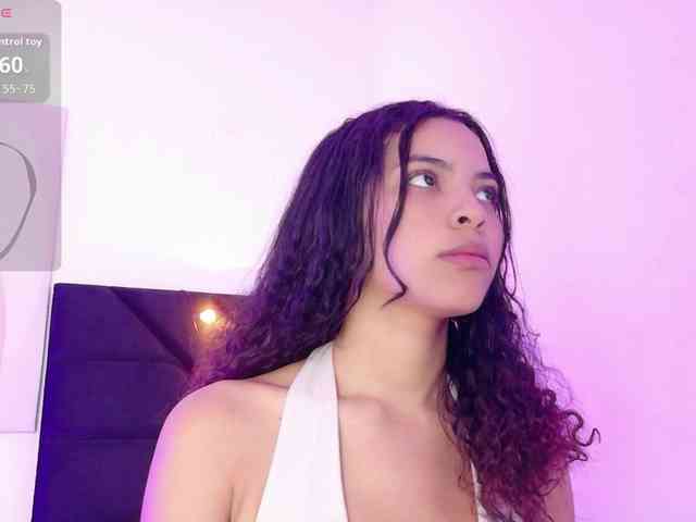 Hornysweetebony webcam