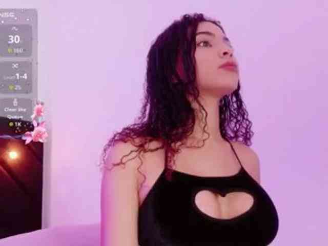 Hornysweetebony
