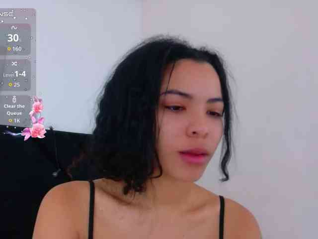 hornysweetebony's live room