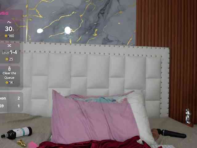 Hornysweetebony webcam