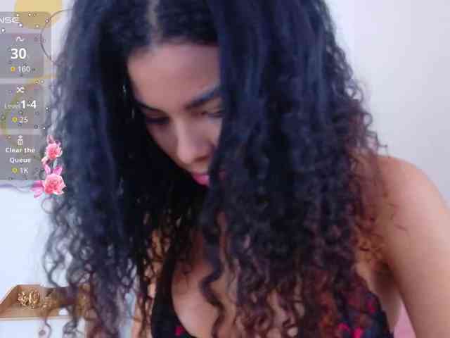 Hornysweetebony webcam