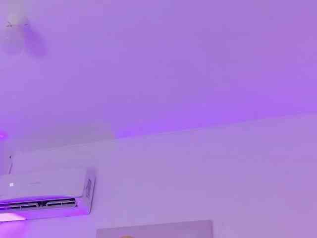 Hornysweetebony