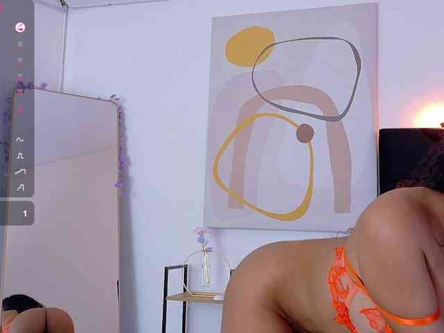Hornysweetebony