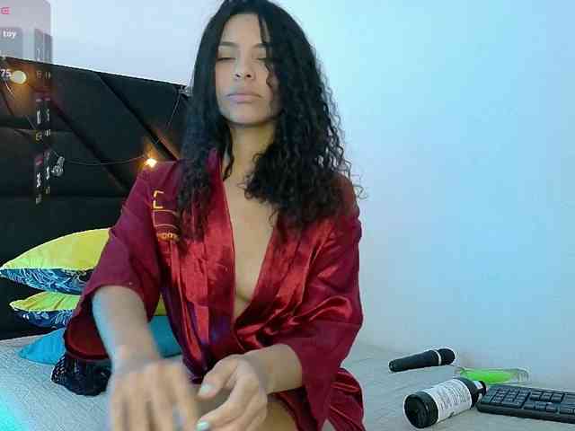 Hornysweetebony