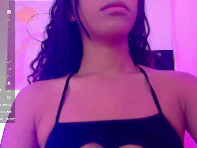 Hornysweetebony webcam