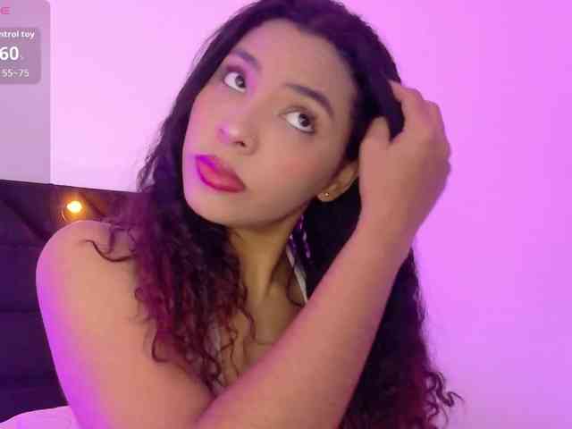 Hornysweetebony webcam