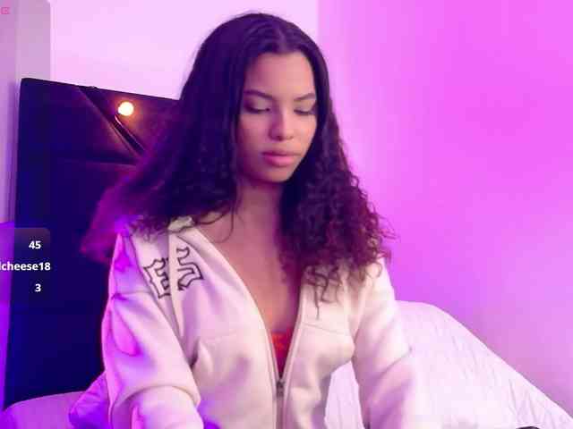 Модель: Hornysweetebony