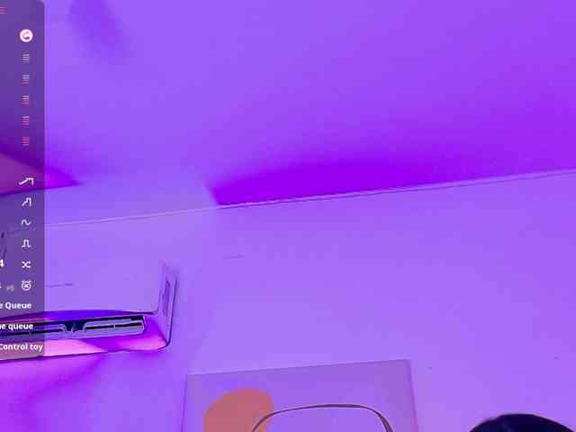 Hornysweetebony webcam