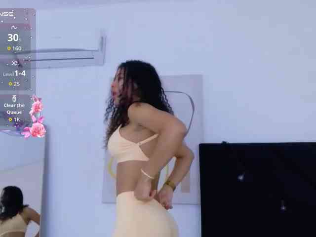 Модель: Hornysweetebony