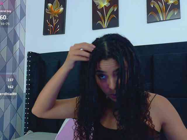 Hornysweetebony
