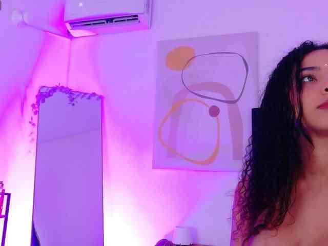 Hornysweetebony