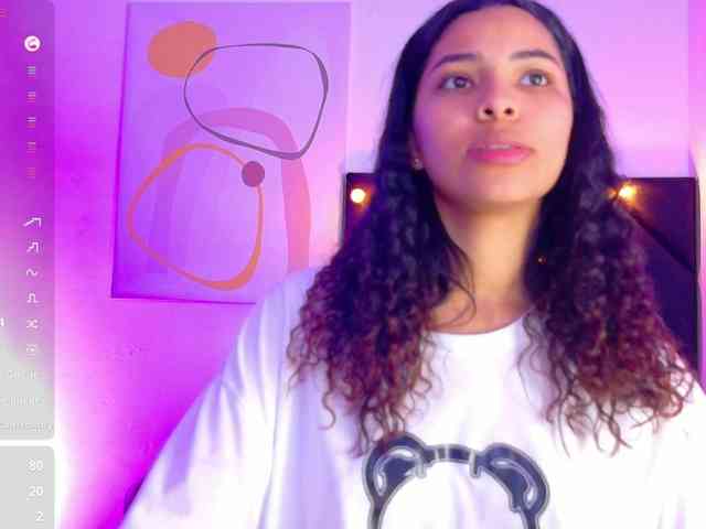 Hornysweetebony webcam