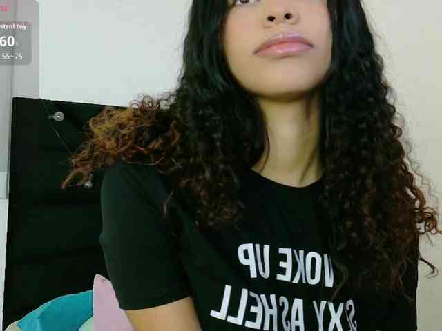 Hornysweetebony webcam