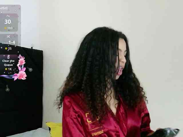 Hornysweetebony webcam