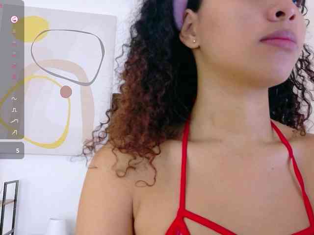Hornysweetebony