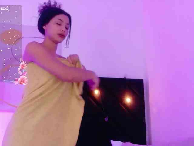 Hornysweetebony