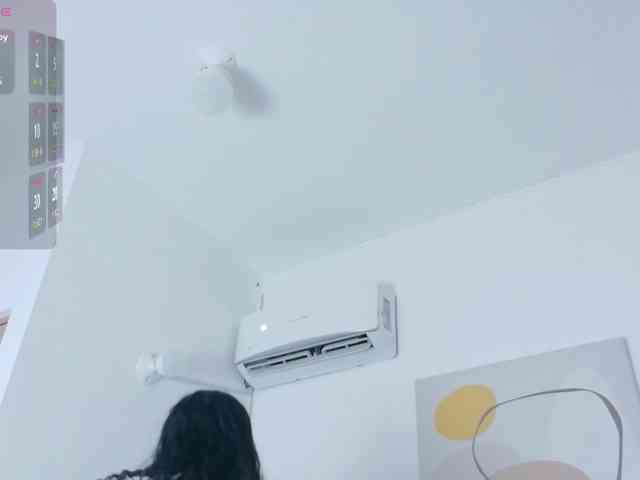 Hornysweetebony webcam