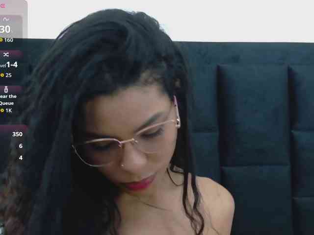 Hornysweetebony webcam