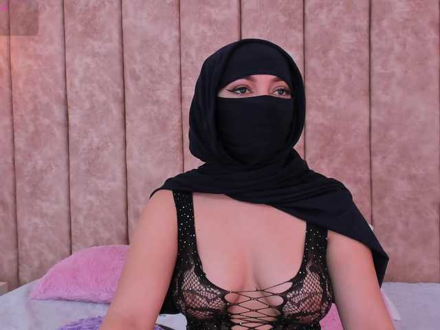 izadii live webcam show