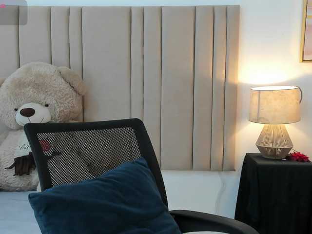 izadii live webcam show