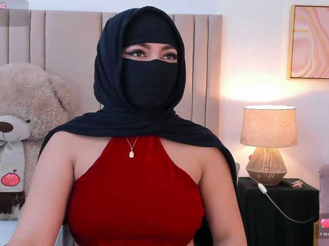 izadii live cam preview
